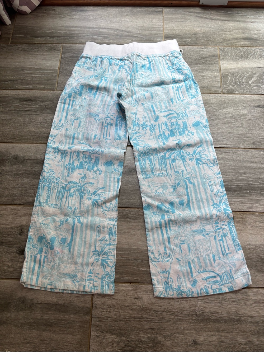 Lilly Pulitzer Light Blue & White Wide Leg Drawstring Beach Pants - Picture 5 of 5